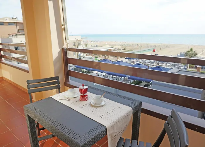 Residence La Rosa Di Nettuno