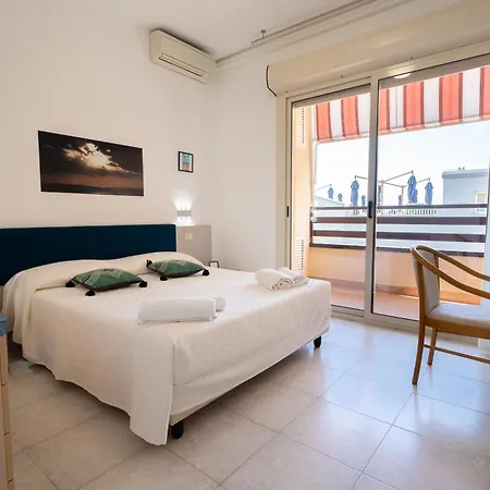 Residence La Rosa Di Nettuno Marina di Grosseto Exterior photo